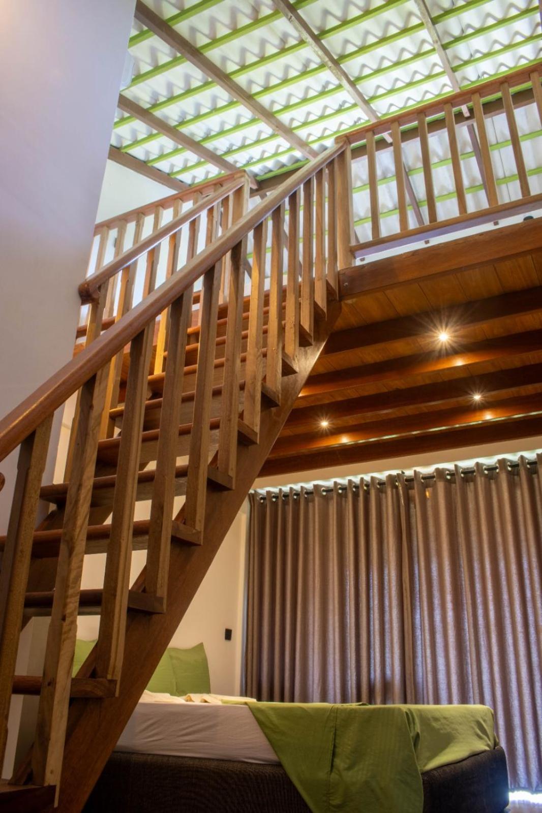 Leisure Land Bed & Breakfast Galle Ngoại thất bức ảnh