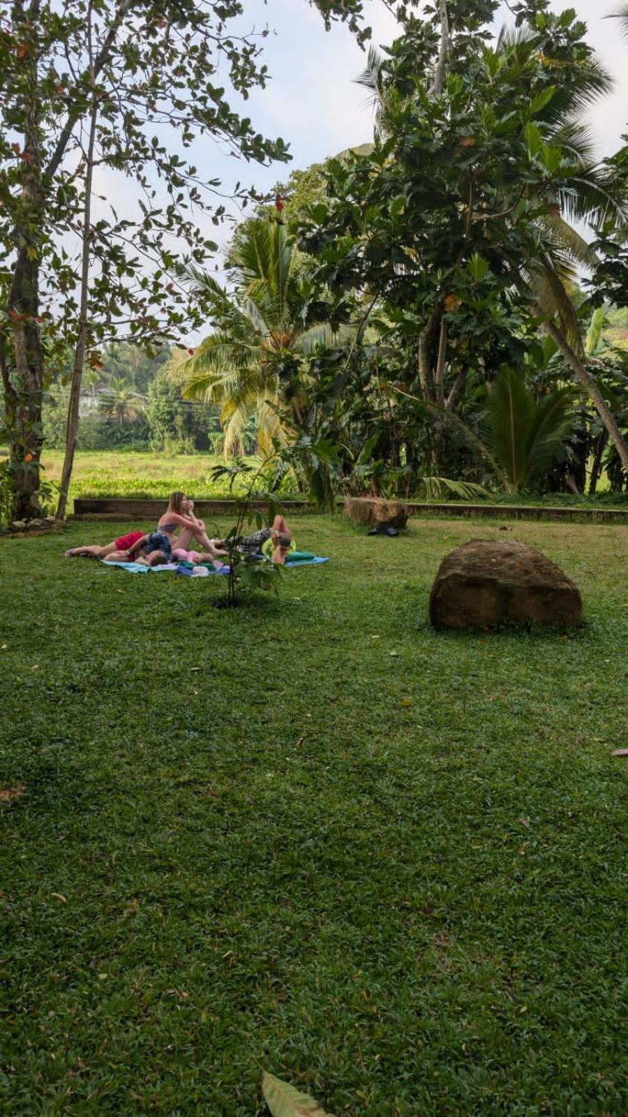 Leisure Land Bed & Breakfast Galle Ngoại thất bức ảnh